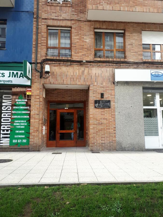 Castelao Appartamento Oviedo Esterno foto